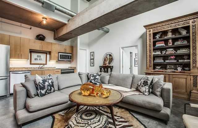 1001 Belleview St - 1001 Belleview Street, Dallas, TX 75215