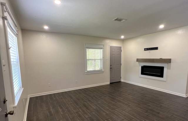15294 Northwood Hills Drive lot: A Gallery 2