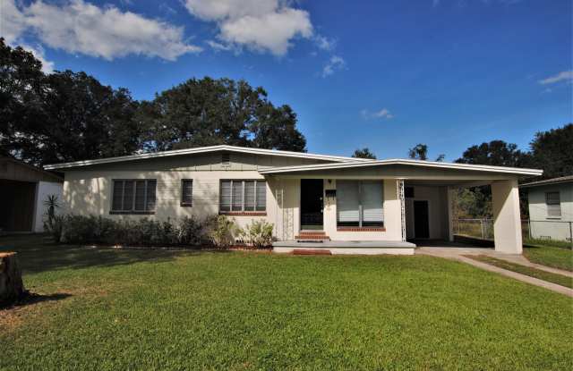 6533 Burgundy Rd S Gallery 2