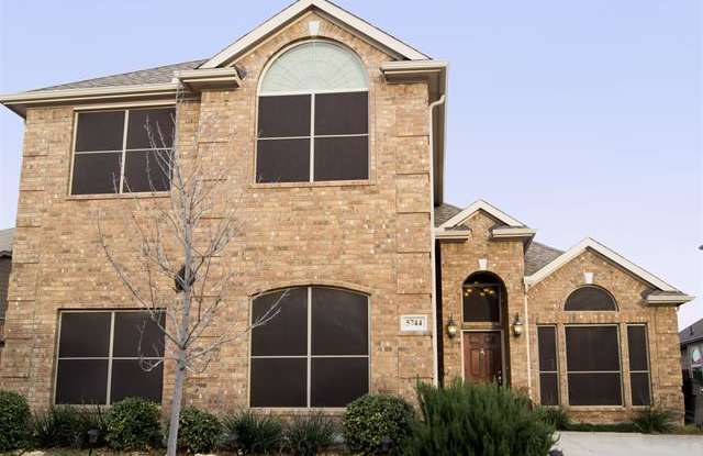 5744 Spirit Lake Drive Gallery 2