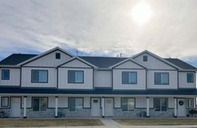 479 N 2900 W photos photos