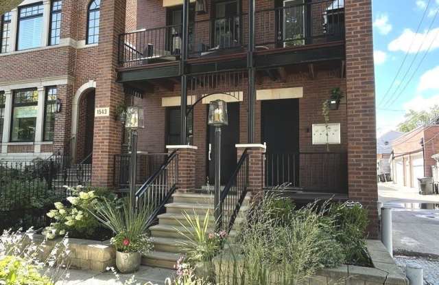 1543 W GEORGE Street unit: 1 photos photos