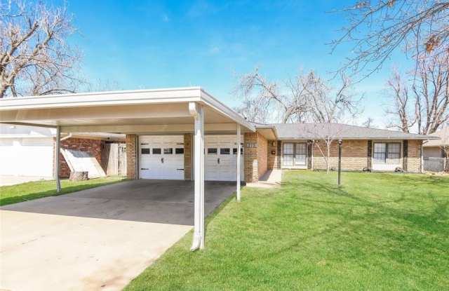 5713 NW 33rd - 5713 Northwest 33rd Street, Oklahoma City, OK 73122