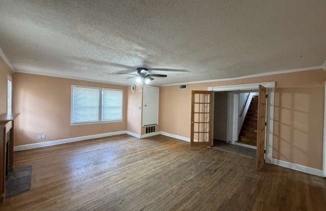 2203 20th Street - 1 Gallery 2