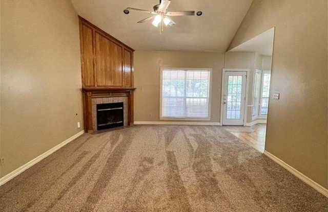 2806 Arroyo Court N Gallery 3