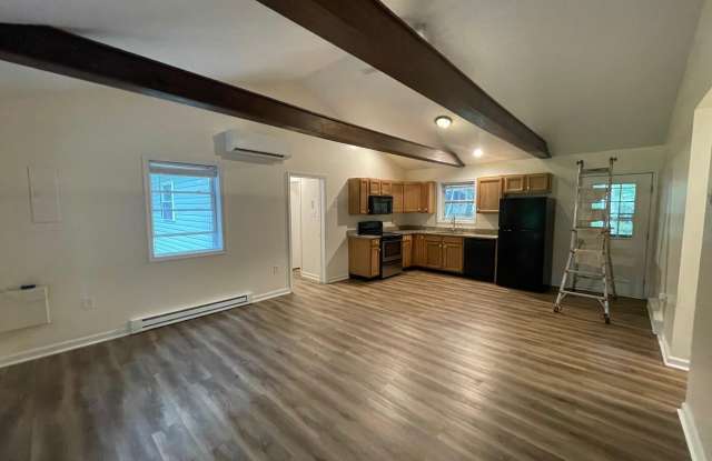 120 Forest Hill Drive Gallery 2