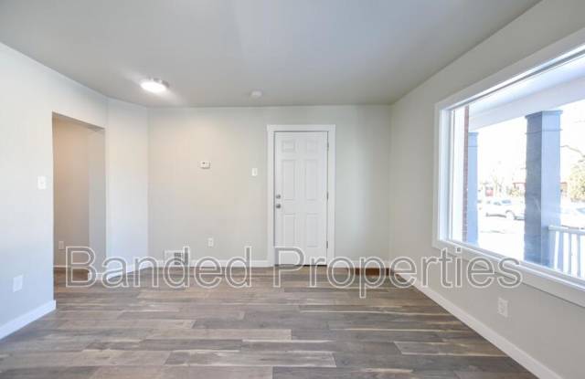 627 23rd Street - 2 photos photos 627 23rd Street - 2 photos photos