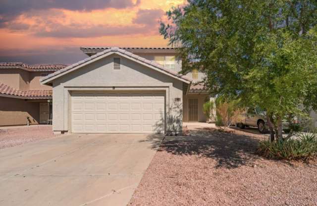 Charming El Mirage Rental – 3 Bedrooms, 2.5 Baths, Prime Location photos photos Charming El Mirage Rental – 3 Bedrooms, 2.5 Baths, Prime Location photos photos