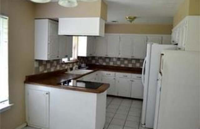 7618 Thistle Lane Gallery 4