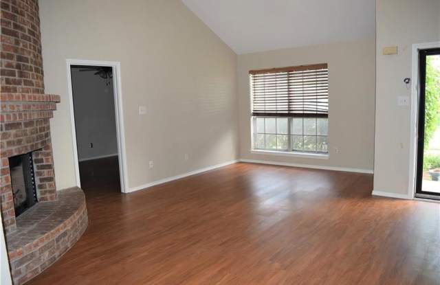 505 Augustine Drive Gallery 4
