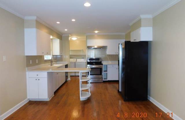 8028 Hayden Dr. Gallery 4