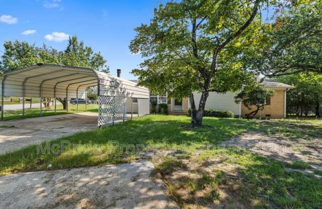 3008 Claudia Drive Gallery 1