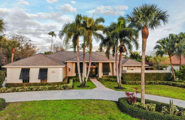15775 Meadow Wood Drive Gallery 2
