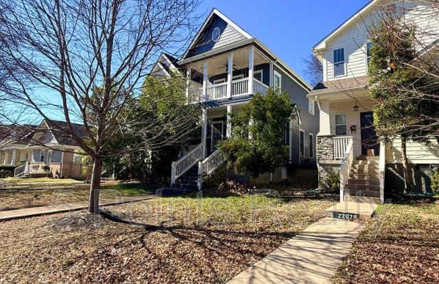 2209 10th Ave S photos photos