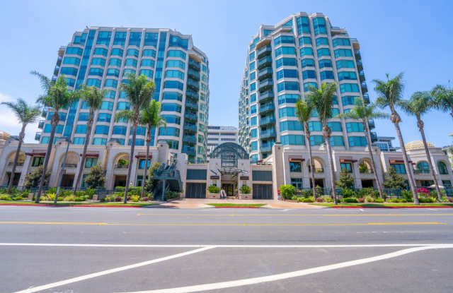 Gorgeous Park Laurel condominium photos photos