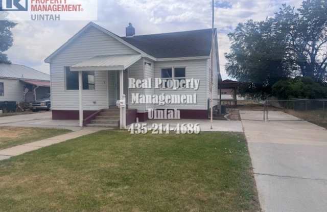 4 bedroom 2 Bathroom home photos photos
