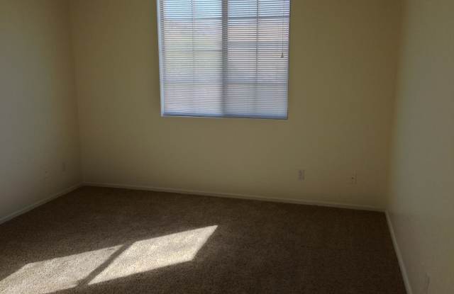 16914 S CEDARWOOD Lane Gallery 3