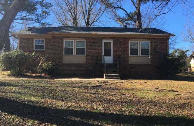 East Wendover Area 3 BR - 831 Holt Avenue, Greensboro, NC 27405