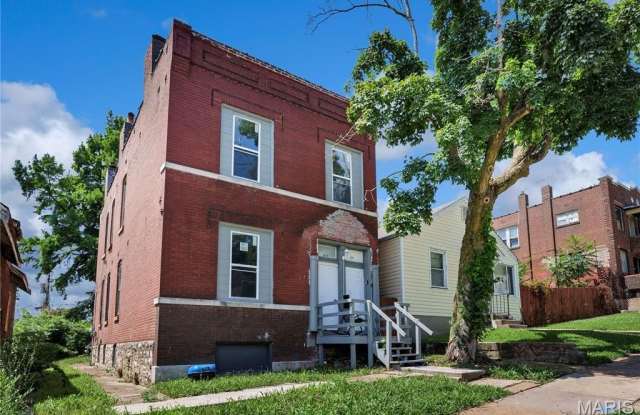 824 Canaan Avenue Gallery 3