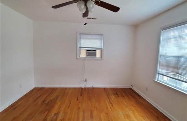 112 Capital Avenue Gallery 4