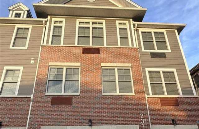 237 Lincoln Avenue 201 - 237 Lincoln Avenue, Cliffside Park, NJ 07010