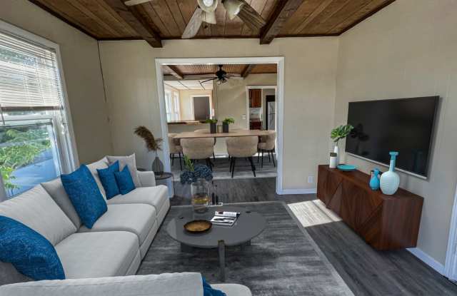 88 1st Ave photos photos