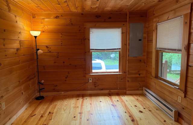 158 GREEN MOUNTAIN LANE - 158 Green Mountain Lane, Shenandoah County, VA 22652