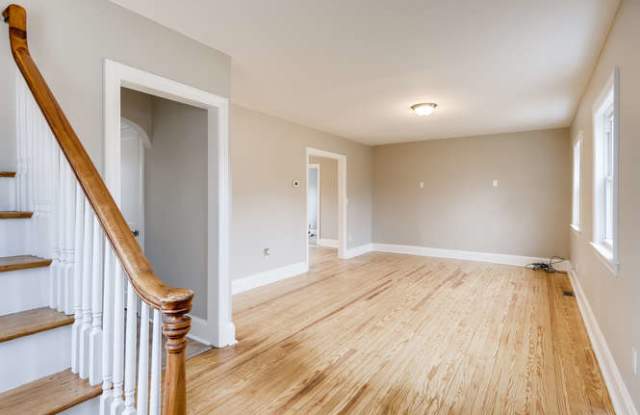 124 New County Road Gallery 2