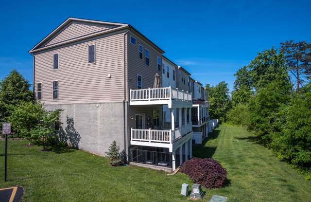 22195 Falling Ter - 22195 Falling Terrace, Brambleton, VA 20148