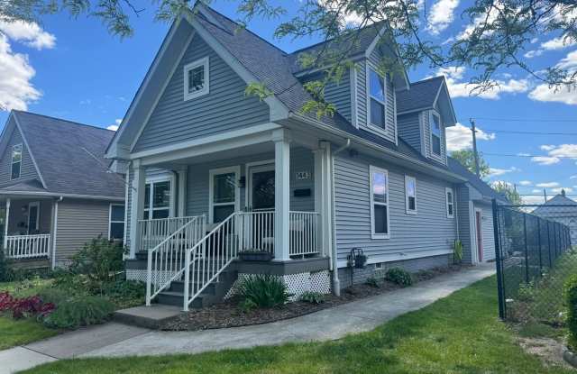 Beautiful 3 Bedroom Home Near the Detroit River! photos photos Beautiful 3 Bedroom Home Near the Detroit River! photos photos