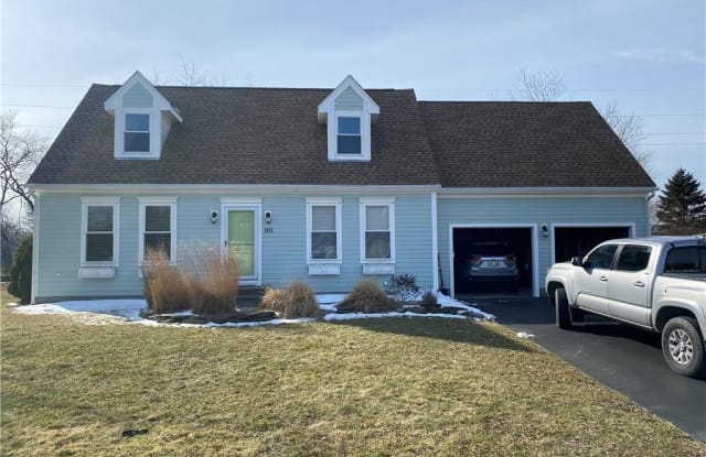 101 John Kesson Lane - 101 John Kesson Lane, Newport County, RI 02842