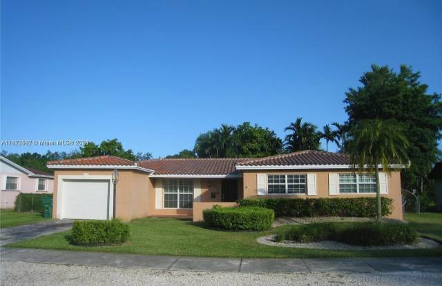10801 SW 105th Ave - 10801 Southwest 105th Avenue, Kendall, FL 33176