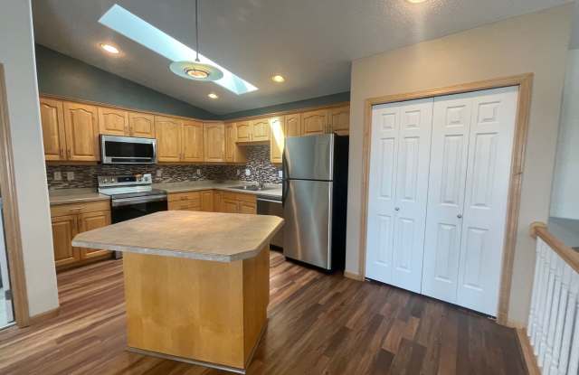 Beautiful West Fargo Twinhome photos photos