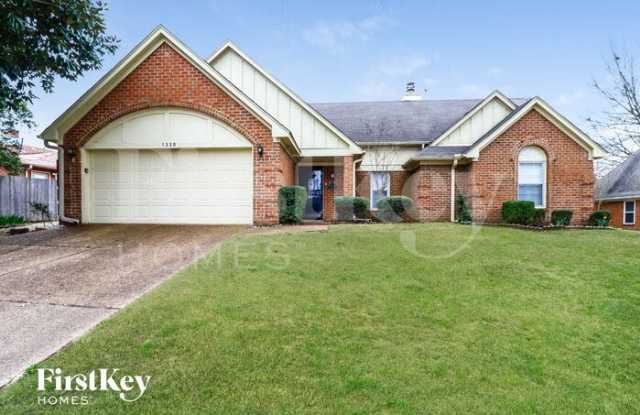 1330 Fox Trace Drive photos photos