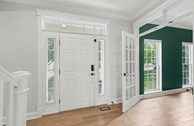 123 HUNTON Drive Gallery 4