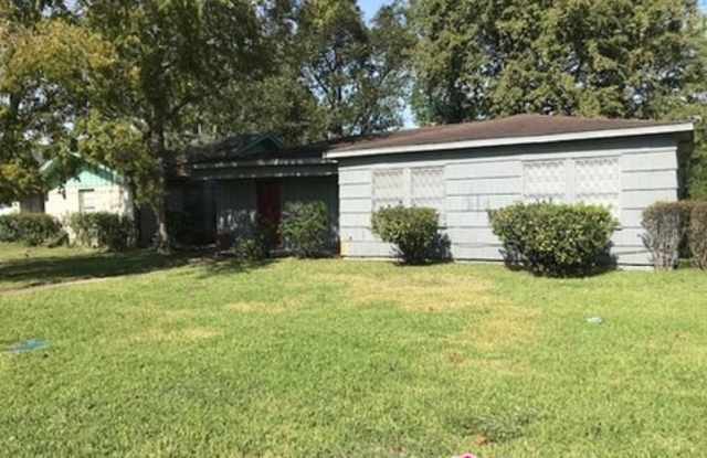 2503 6th St - 2503 6th St, Galena Park, TX 77547
