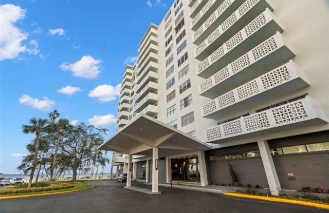 2401 BAYSHORE BOULEVARD - 2401 Bayshore Boulevard, Tampa, FL 33629