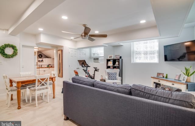 3039 MACOMB STREET NW - 3039 Macomb Street Northwest, Washington, DC 20008