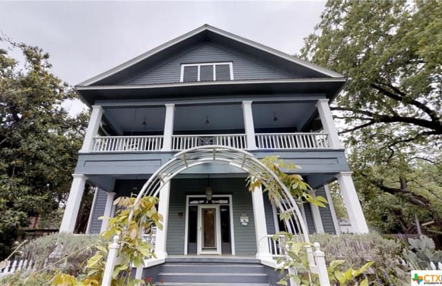 1016 W Hopkins Street - 1016 West Hopkins Street, San Marcos, TX 78666
