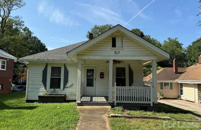 917 Lincolnton Road Gallery 1