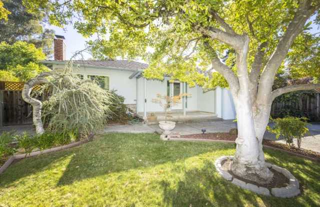 Light and Bright 3 Bed, 2 Bath Home in Barron Park Gallery 2