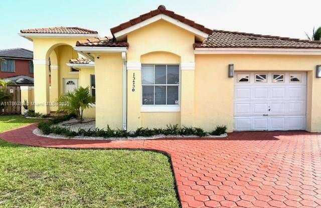 13230 NW 8th Ter photos photos