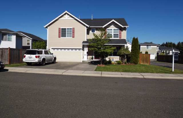 Beautiful 3 bedroom 2 1/2 bath 2 Story Home in Puyallup! photos photos