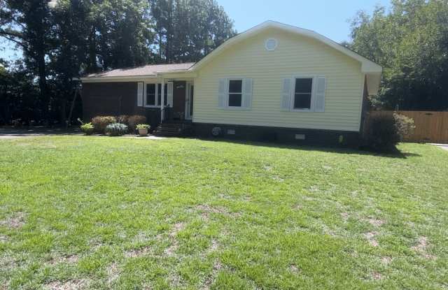 2412 Springhill Road Gallery 1