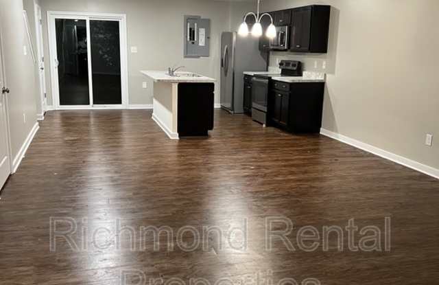 1503 Stonewall Manor Drive Gallery 2