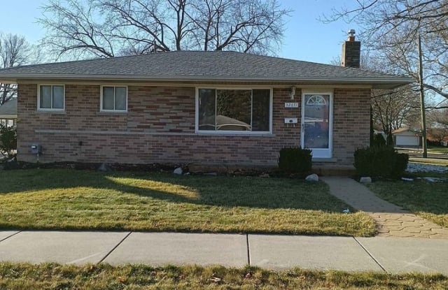 32671 Greenbriar Ave - 32671 Greenbriar Avenue, Warren, MI 48092