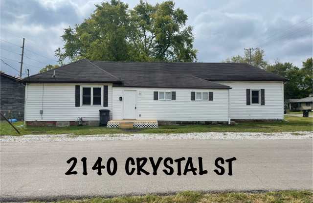 2140 Crystal St photos photos