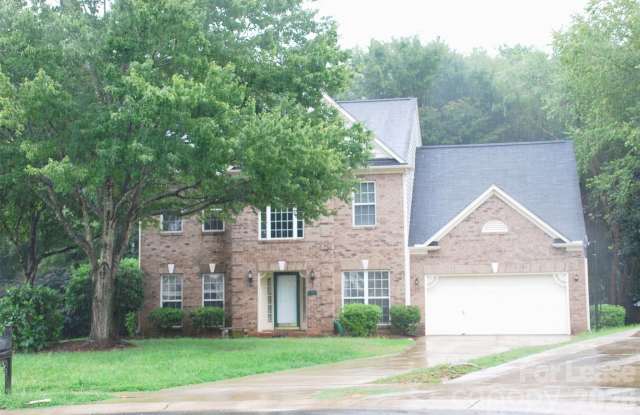 733 Meadow Lake Drive Gallery 1