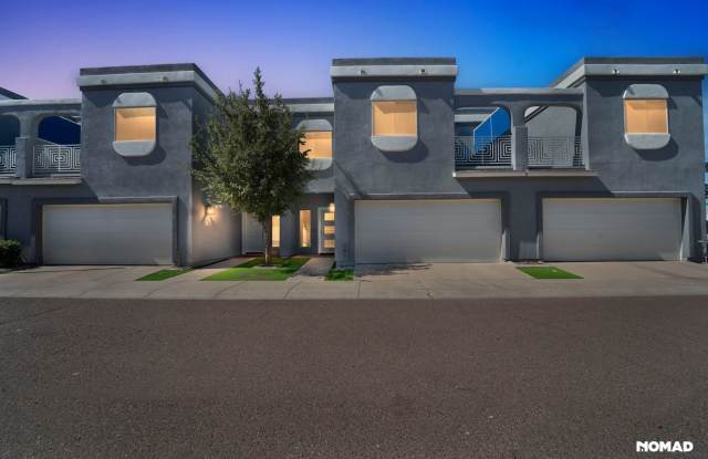 Charming 2BR Townhome in Phoenix photos photos