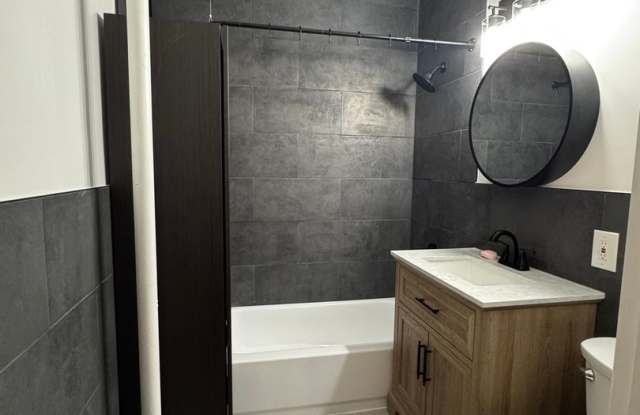 Charming Studio Condo in Harlem Steps from Central Park, Columbia and Restaurant Row! photos photos